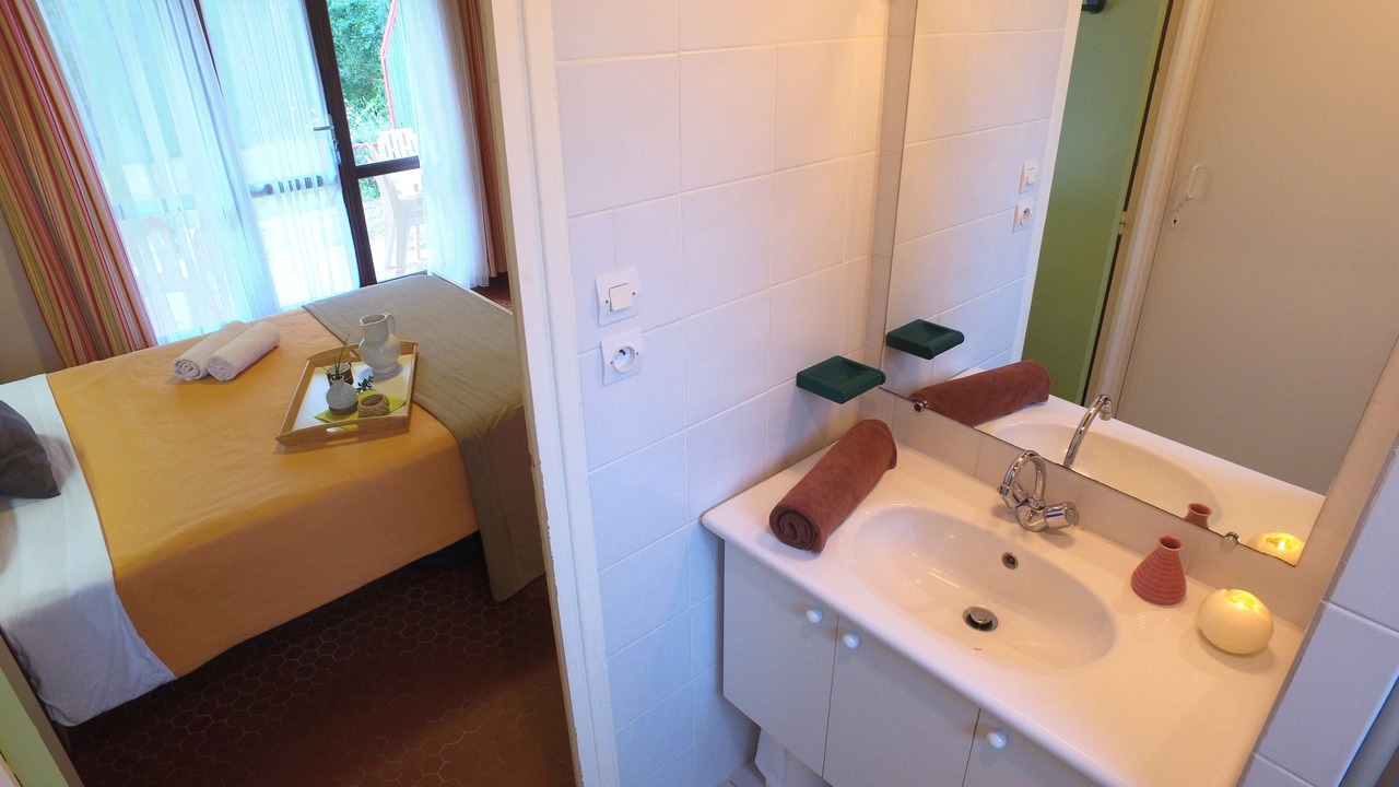 Photo of Bathroom in Neuvic
