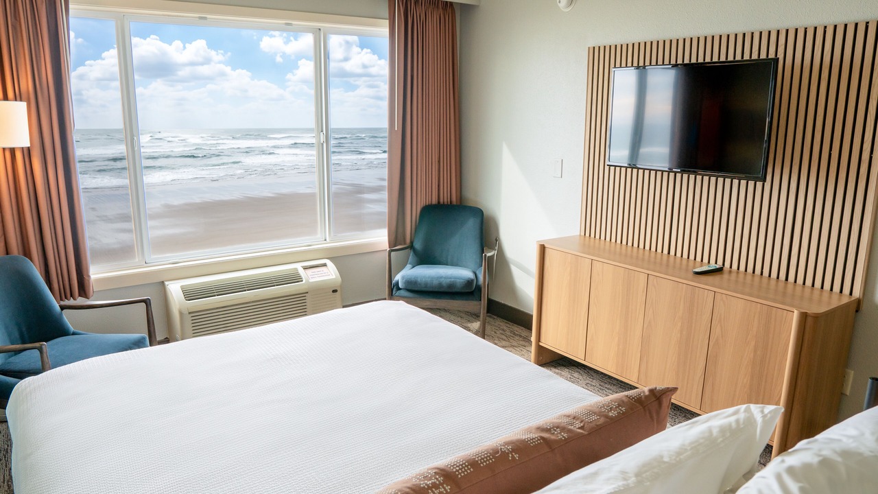Photo of Bedroom in Lincoln City