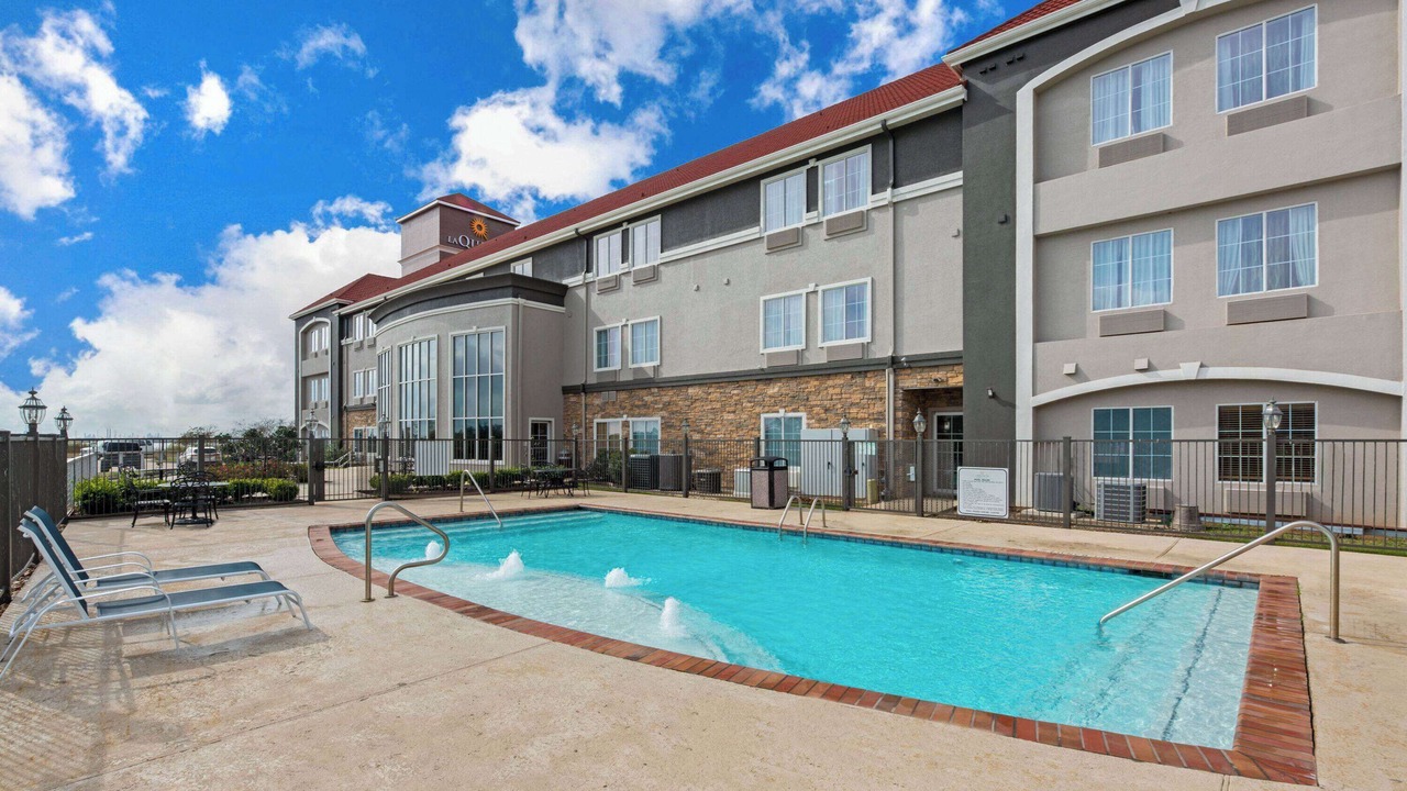 Photo of Outdoor in Bridge City