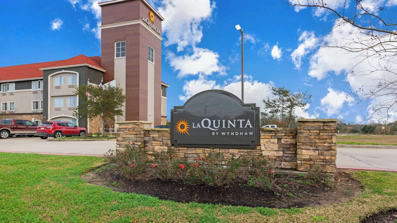 Photo of Outdoor in Bridge City