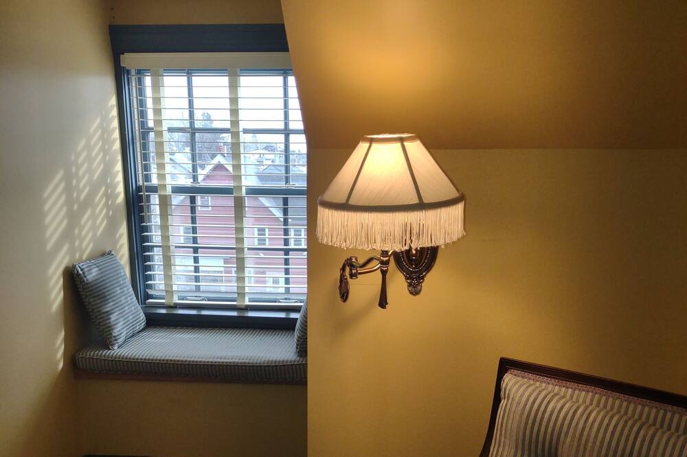 Photo of Bedroom in Easton