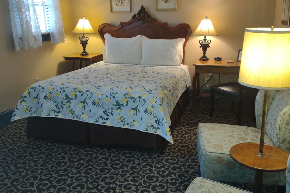 Photo of Bedroom in Easton
