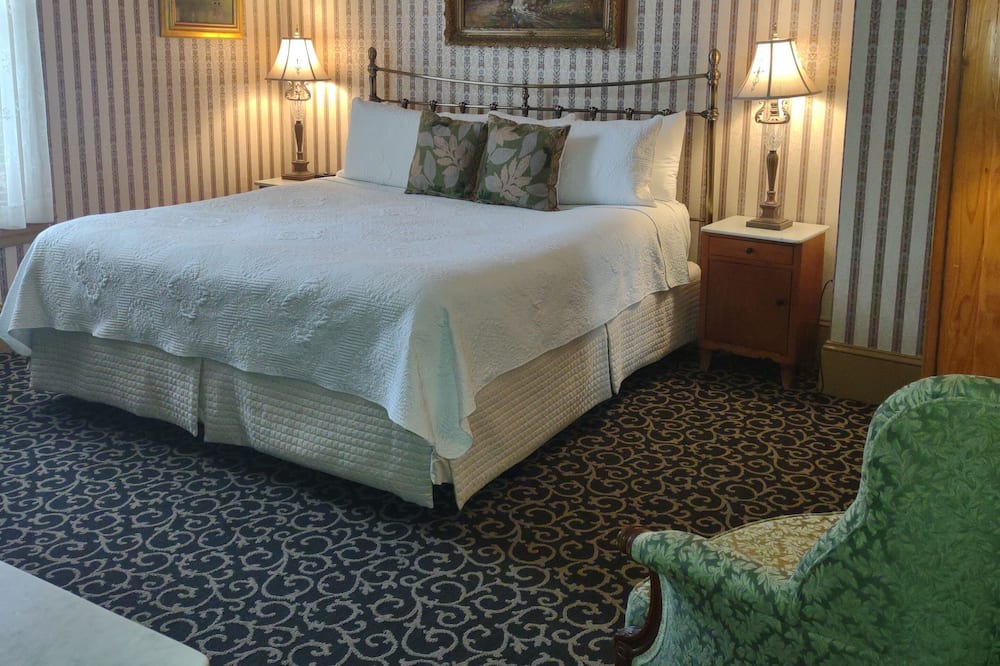 Photo of Bedroom in Easton