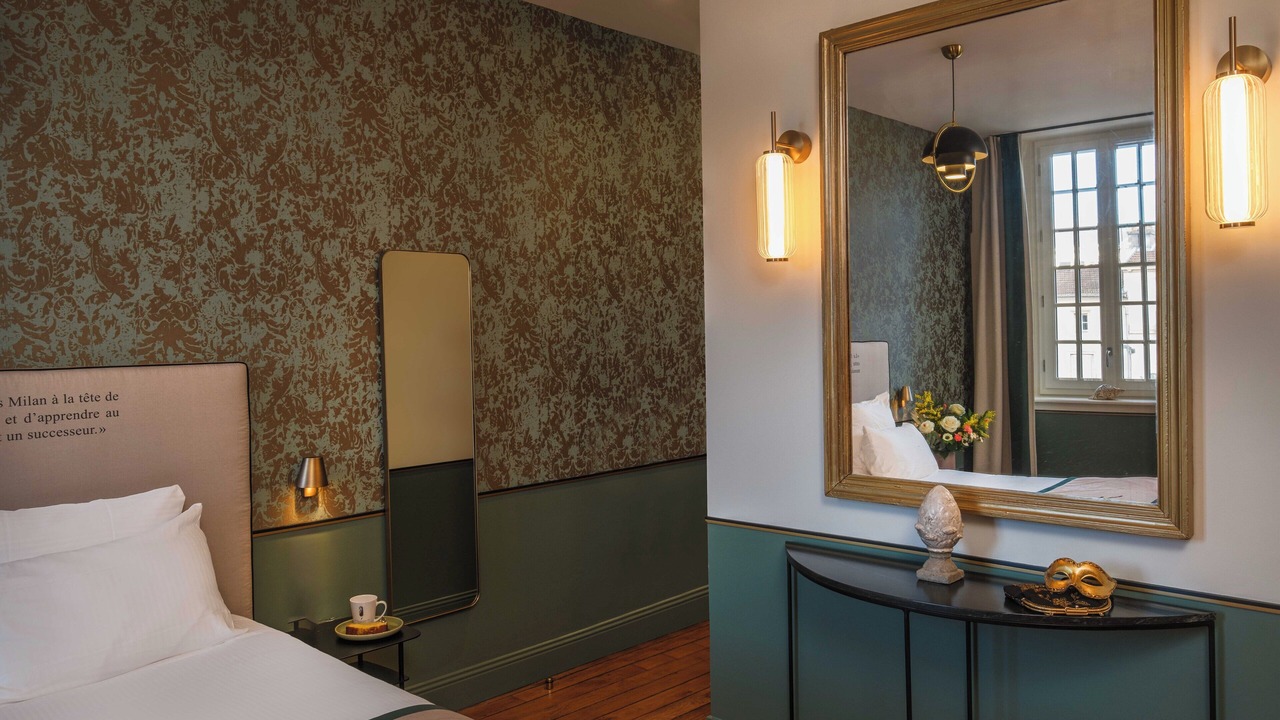 Photo of Bedroom in Saint Nicolas - Charles III - Ville vieille - Trois Maisons - Leopold