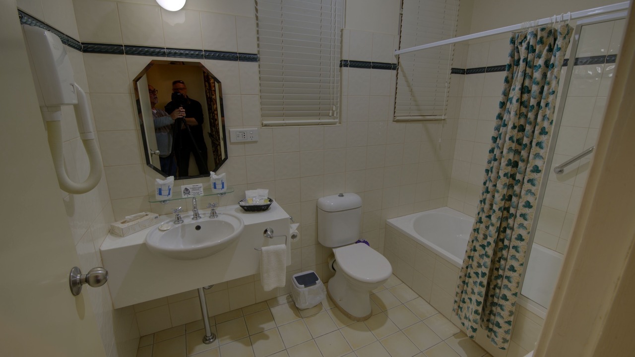 Photo of Bathroom in Broken Hill