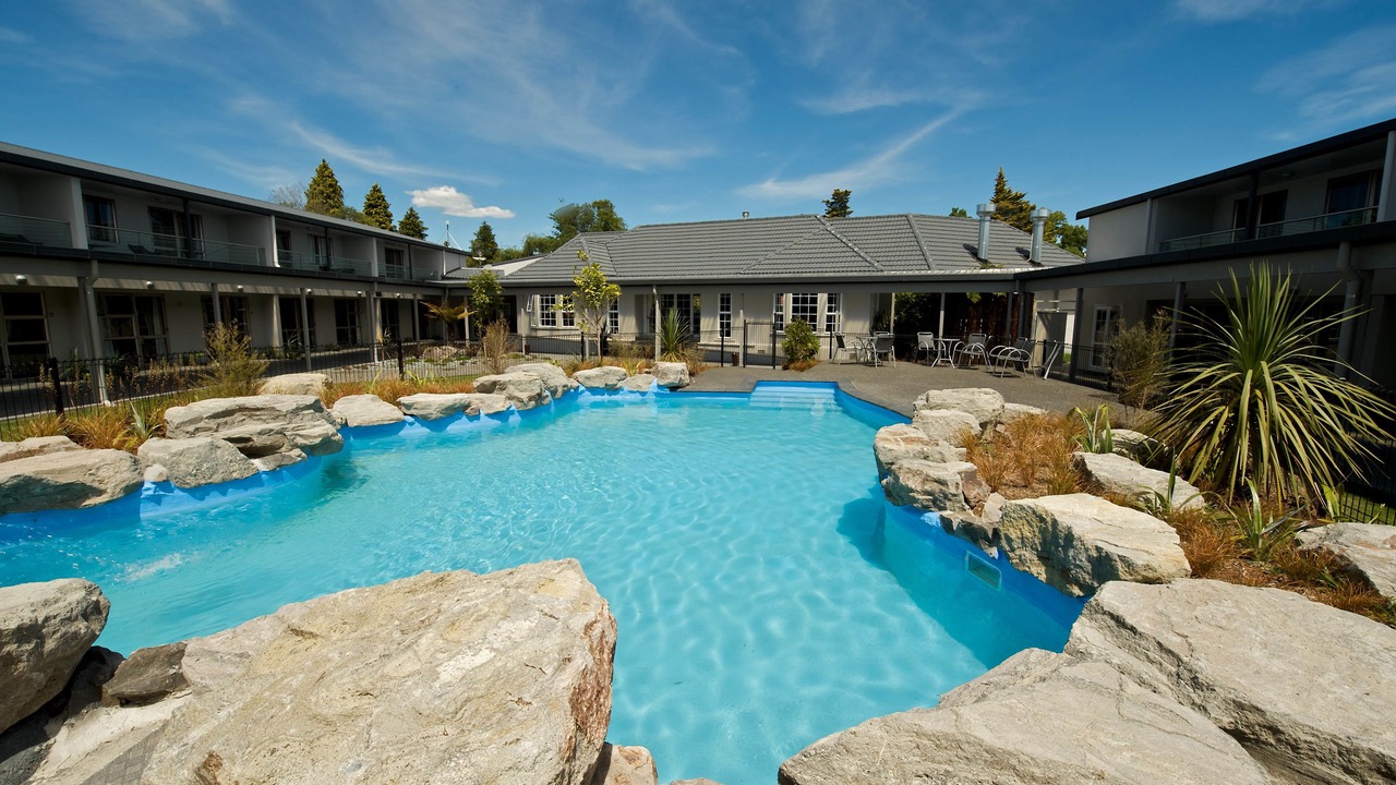 Photo of Others in Holdens Bay