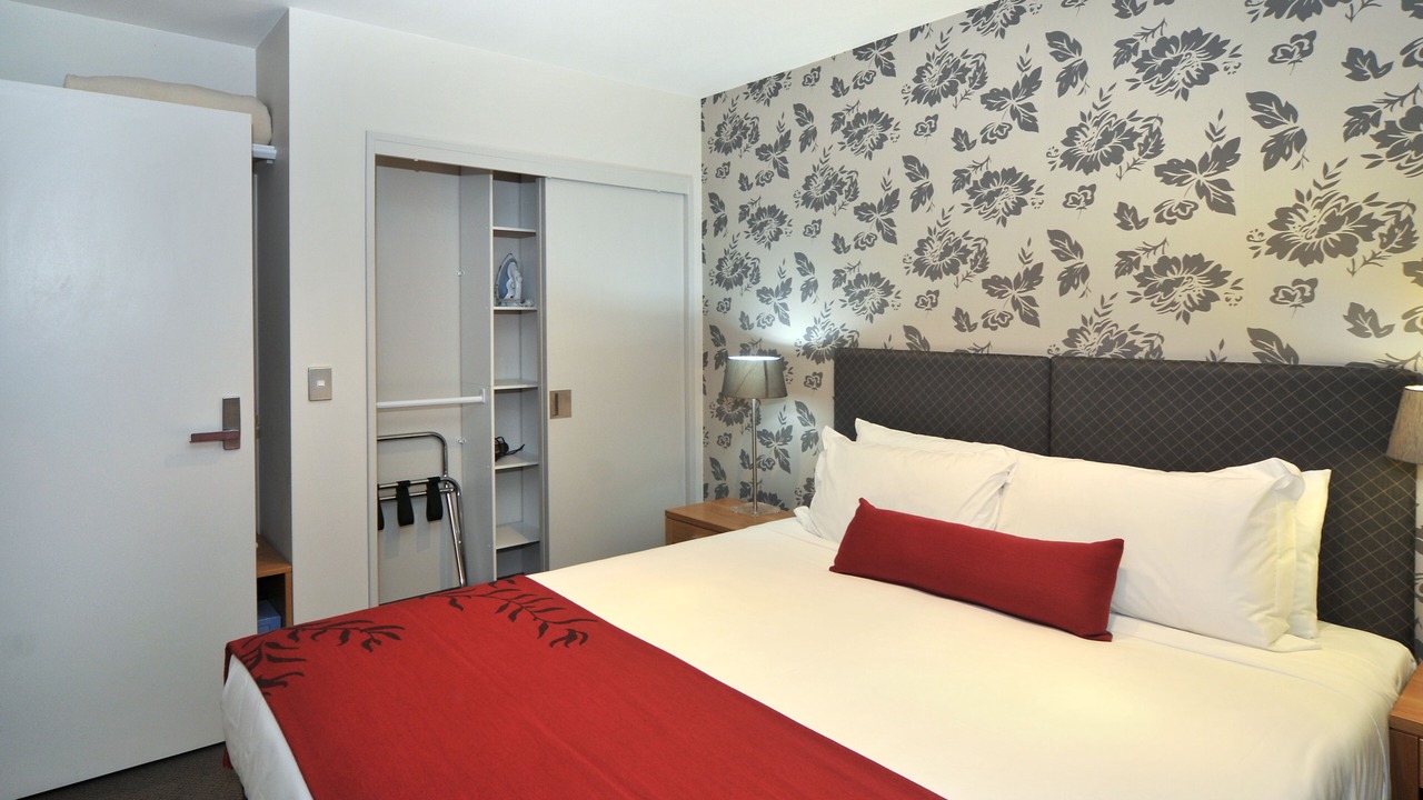 Photo of Bedroom in Holdens Bay