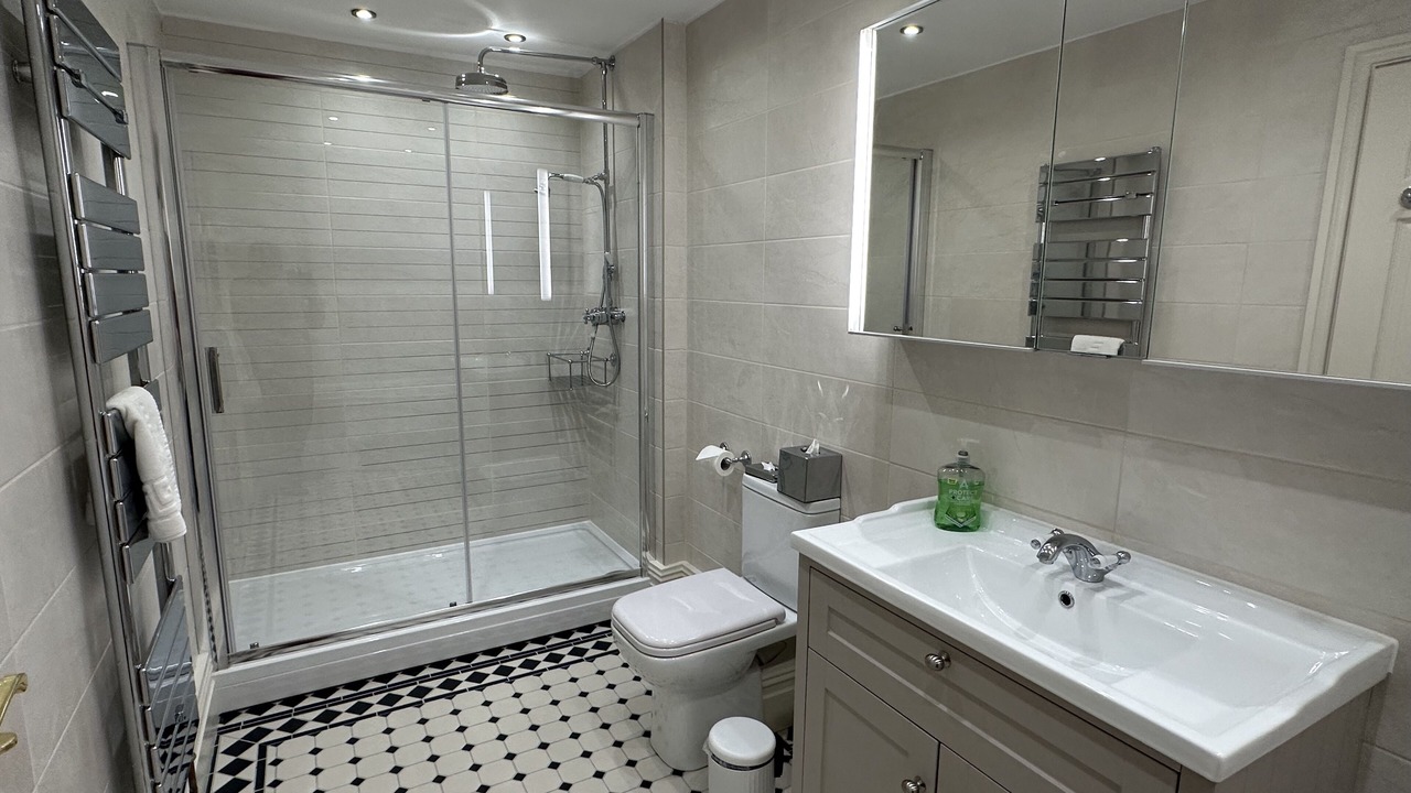 Photo of Bathroom in Hoole