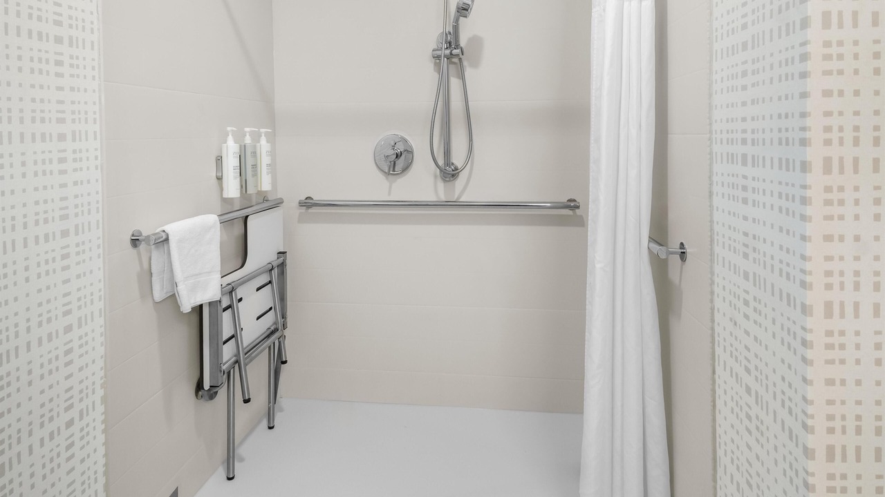 Photo of Bathroom in Forest Hill