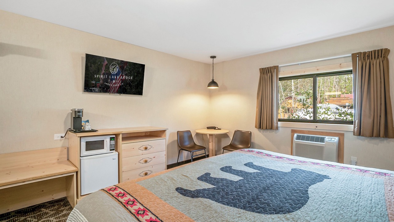 Photo of Bedroom in Grand Lake
