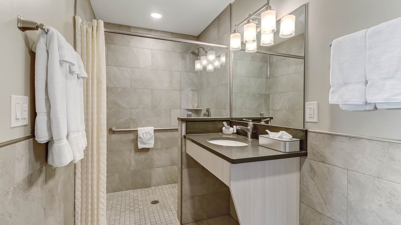 Photo of Bathroom in Fernandina Beach