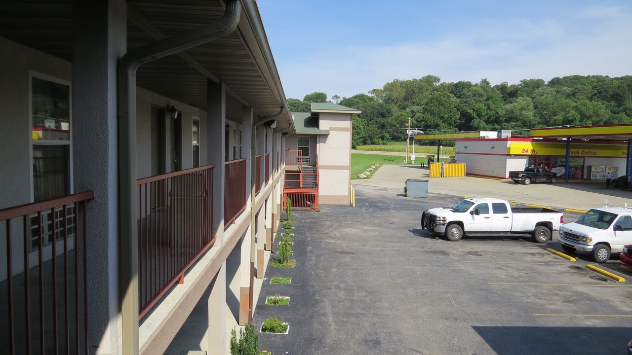 Photo of Others in Caseyville