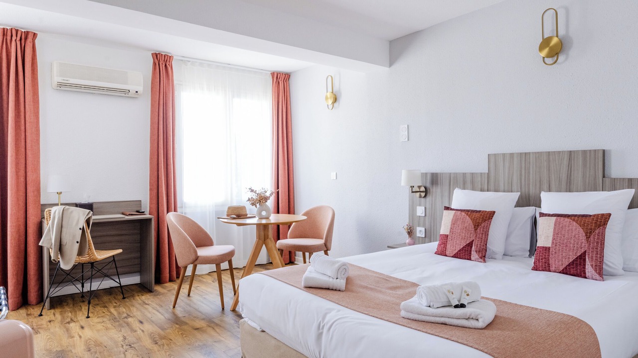 Photo of Bedroom in Aigues-Mortes