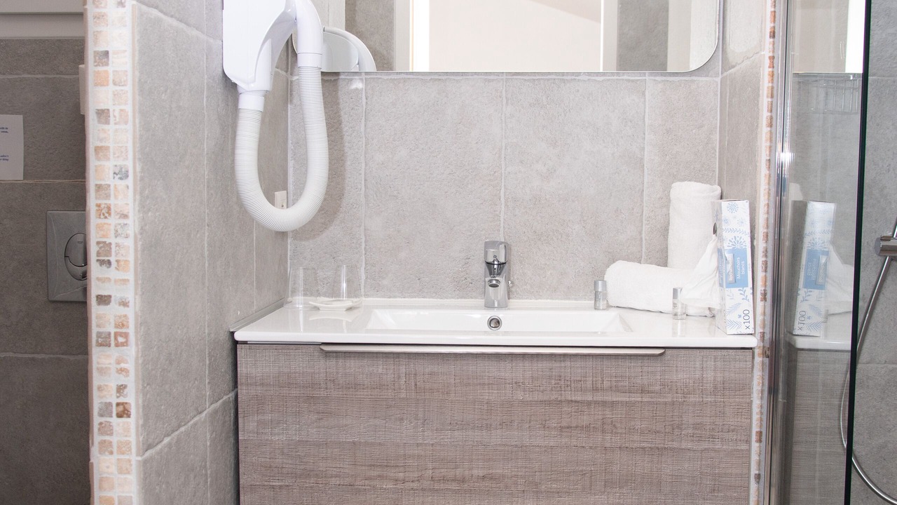 Photo of Bathroom in Plage de la Garonnette