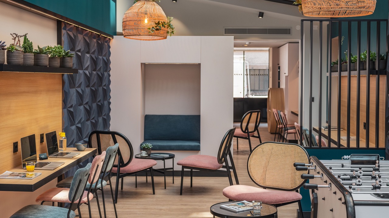 Photo of Others in Charonne