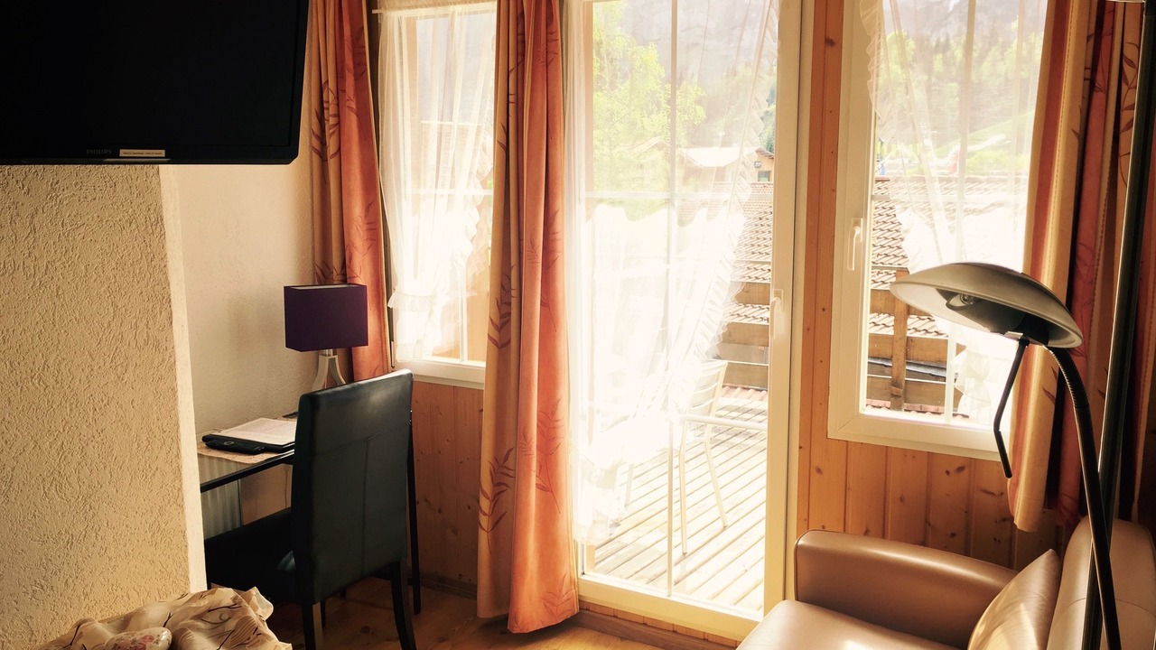 Photo of Patio Balcony in Kandersteg