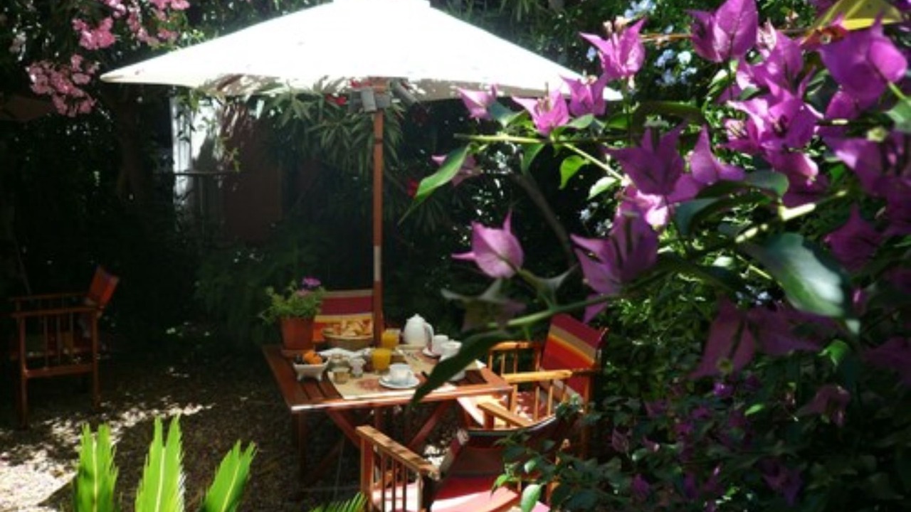 Photo of Outdoor in Les Arceaux