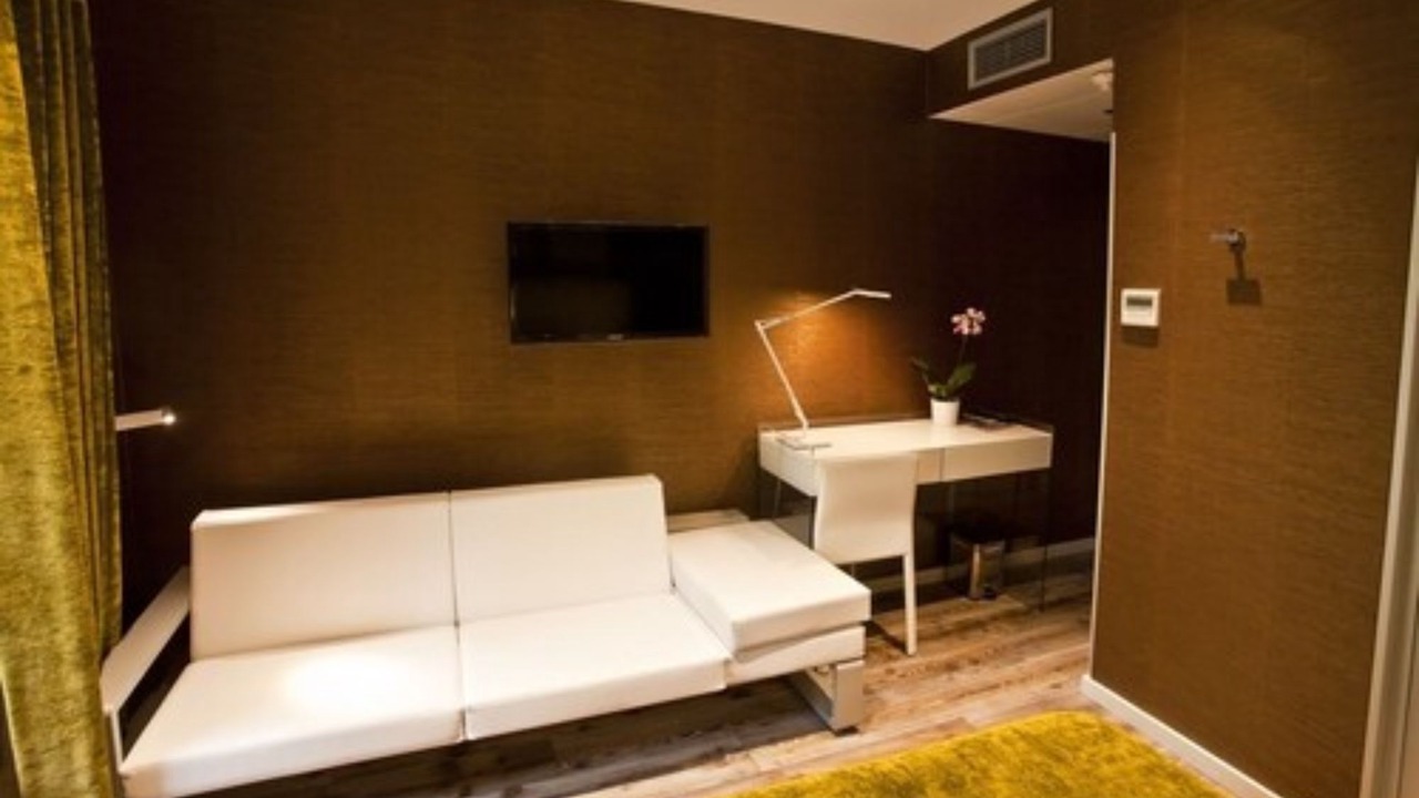 Photo of Bedroom in Les Arceaux