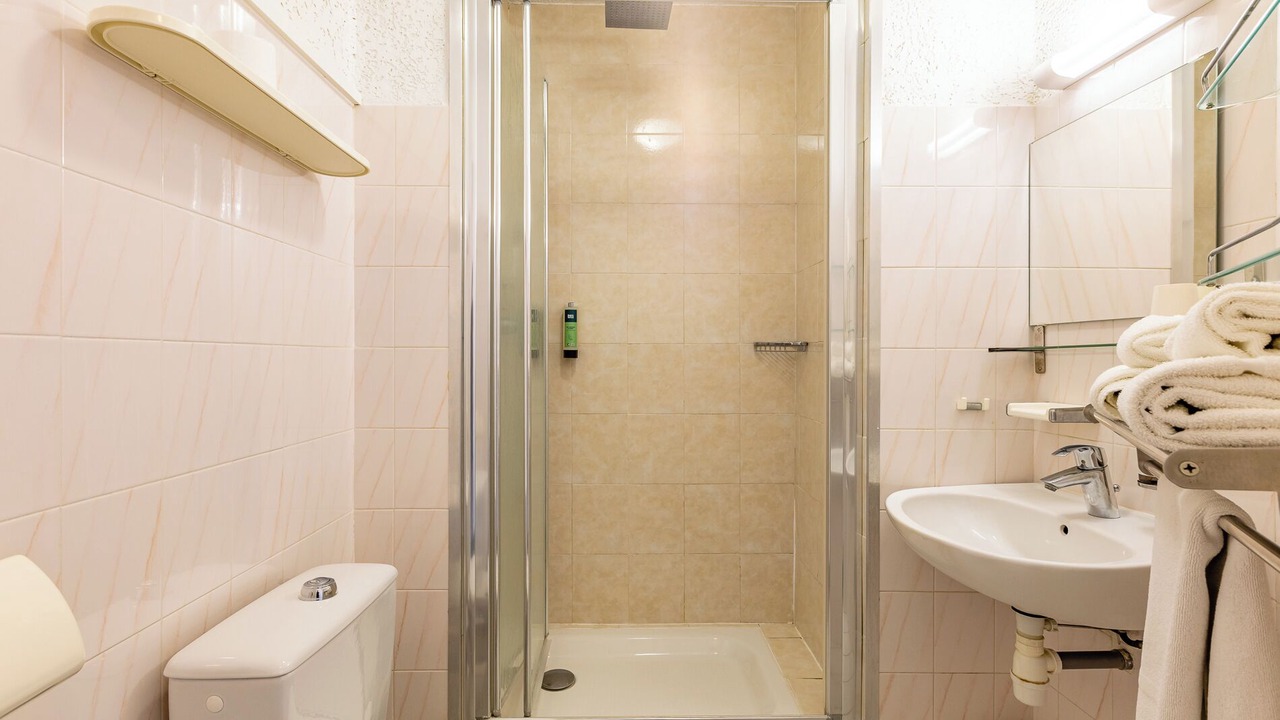 Photo of Bathroom in Saint-Gilles