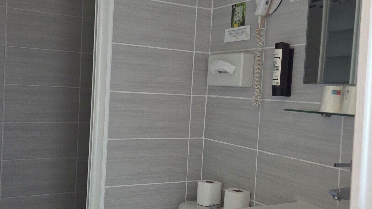 Photo of Bathroom in Saint-Paul-de-Fenouillet