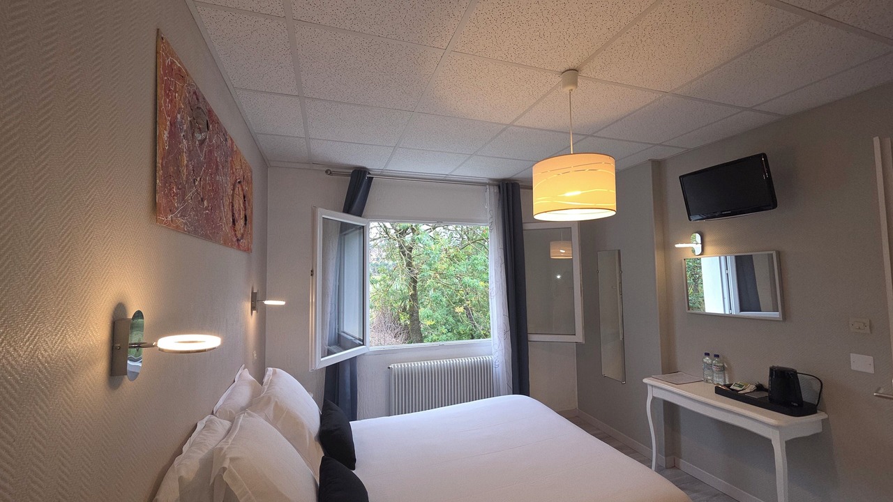 Photo of Bedroom in Saint-Paul-de-Fenouillet