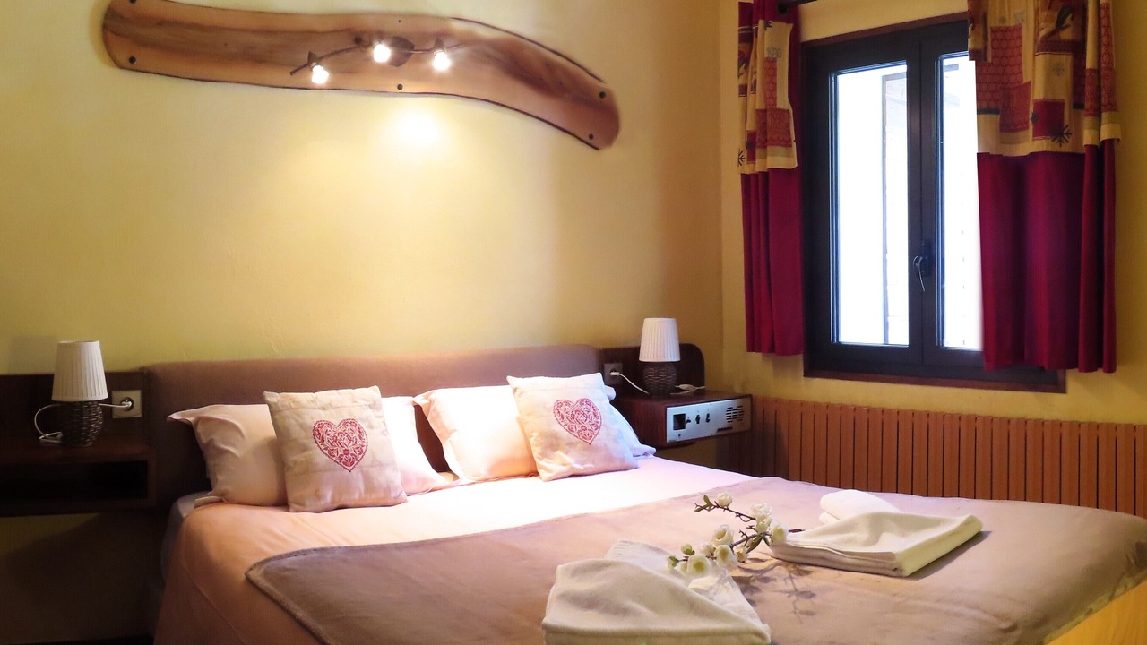 Photo of Bedroom in Venosc