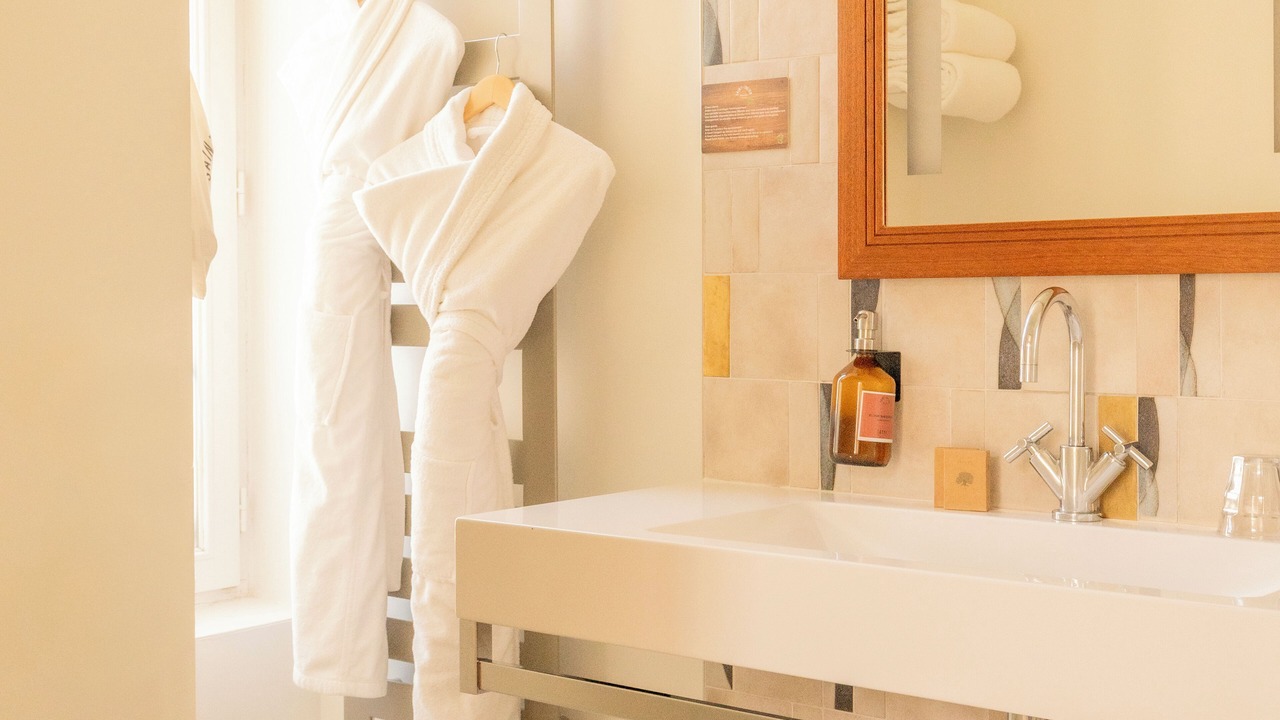 Photo of Bedroom in Biarritz City Centre