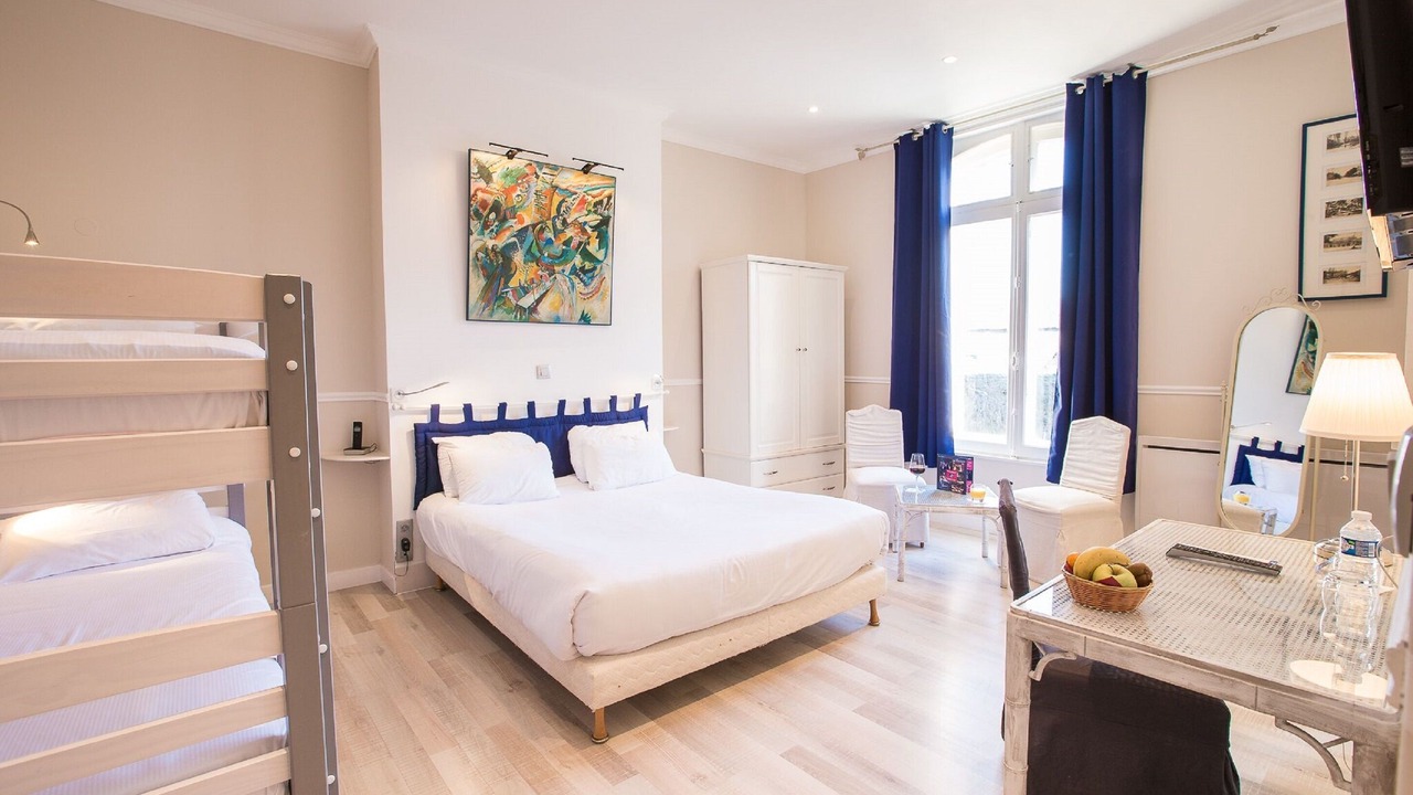 Photo of Bedroom in Beauvais