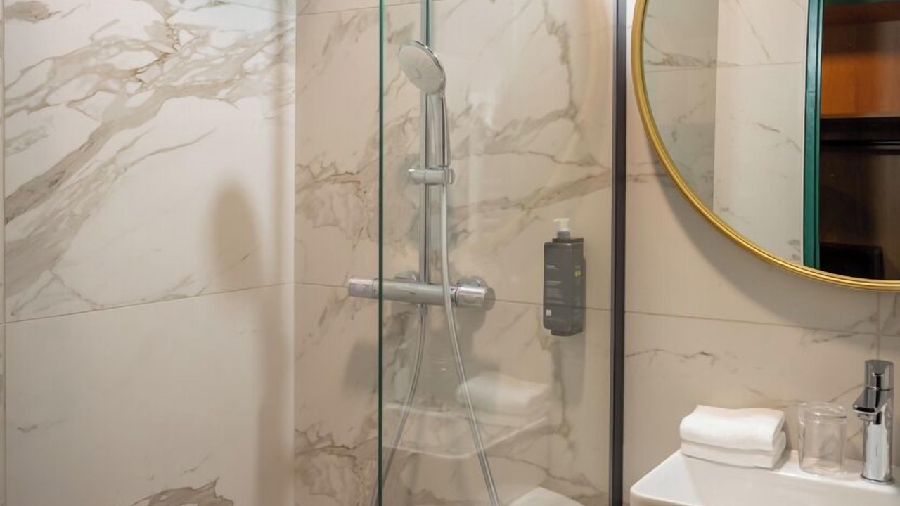 Photo of Bathroom in Sainte-Anne-d'Auray