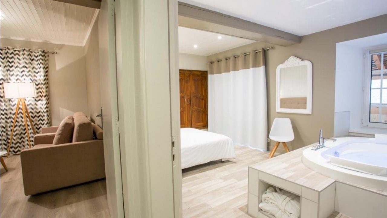 Photo of Bedroom in Les Planches-pres-Arbois