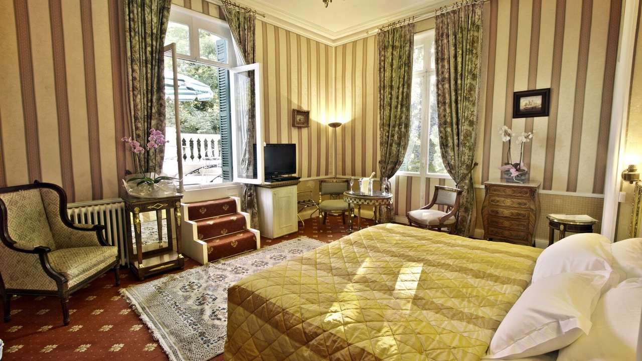 Photo of Bedroom in Pont-Audemer