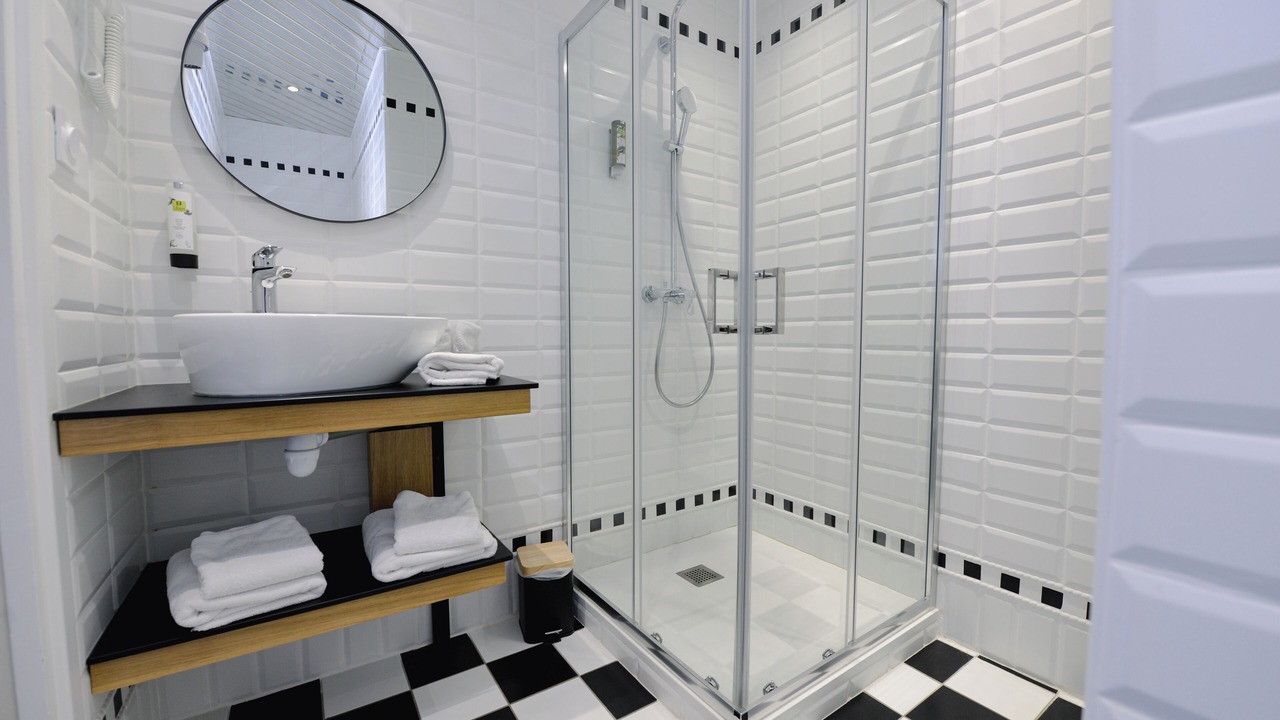 Photo of Bathroom in Saint-Pierre-du-Vauvray