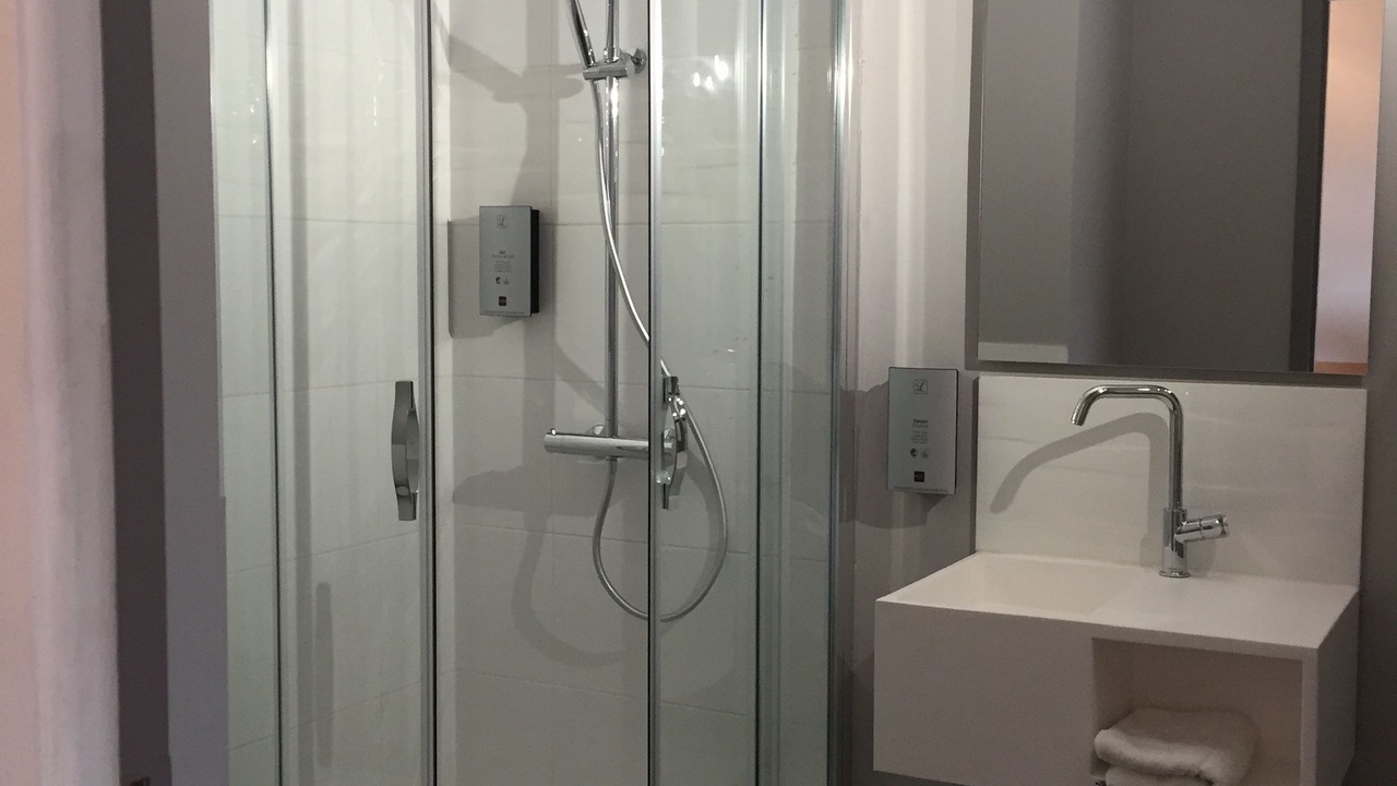 Photo of Bathroom in Salon-de-Provence