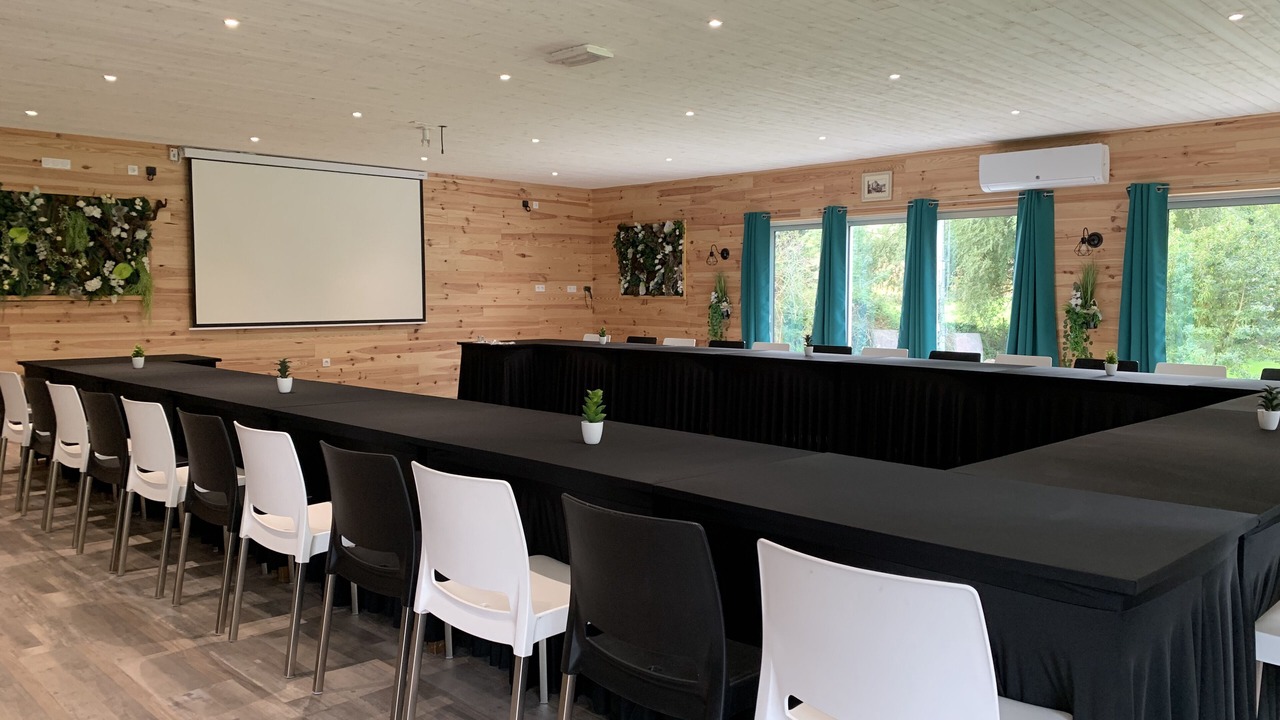 Photo of Others in Roullet-Saint-Estephe