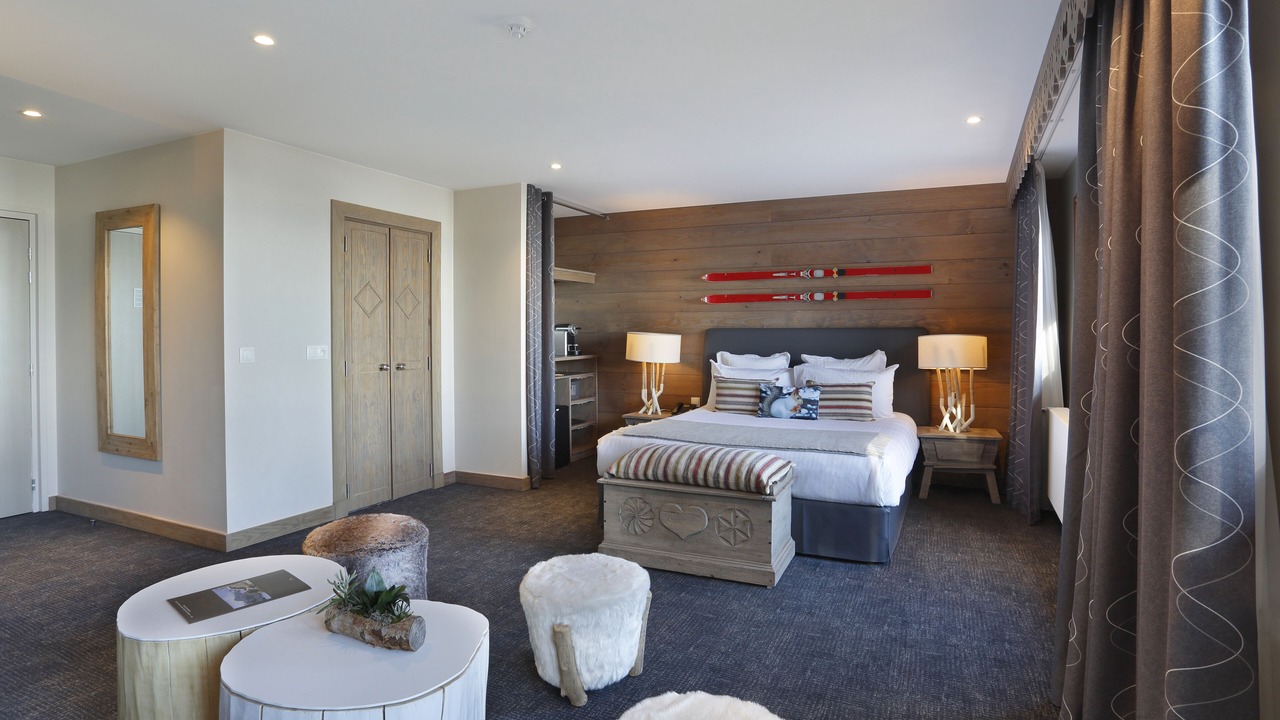 Photo of Others in Mijoux