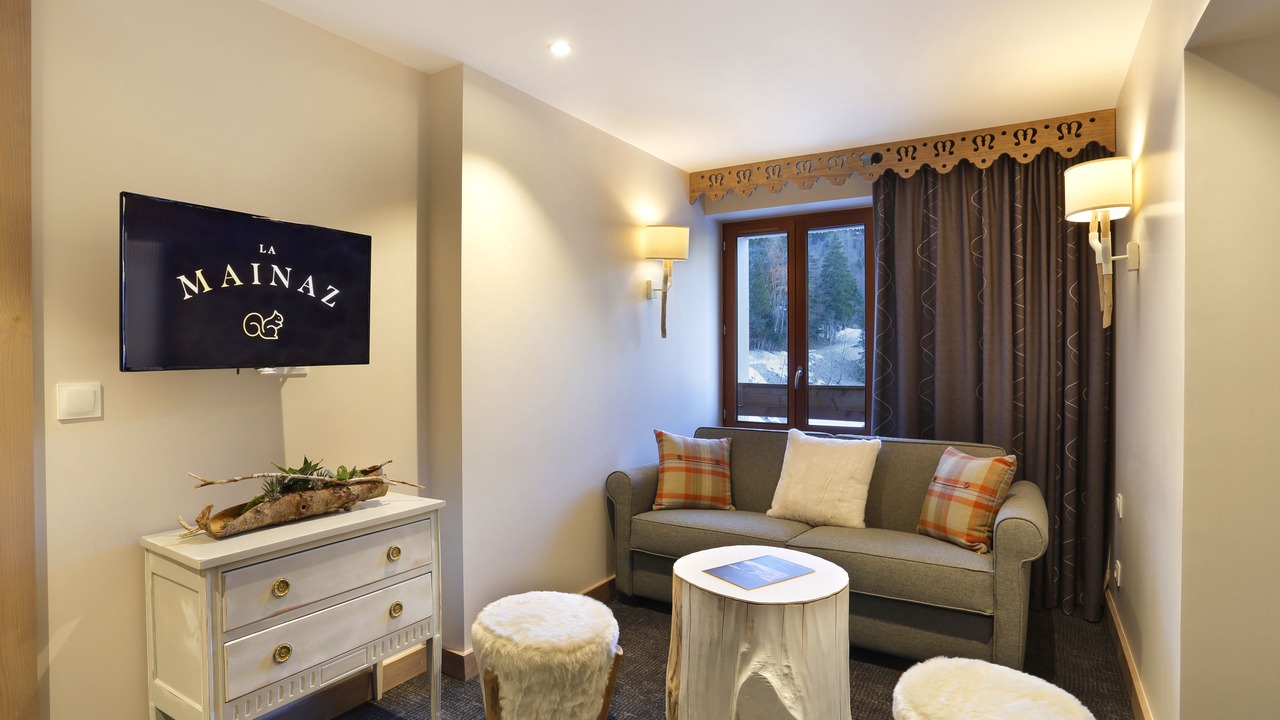 Photo of Others in Mijoux