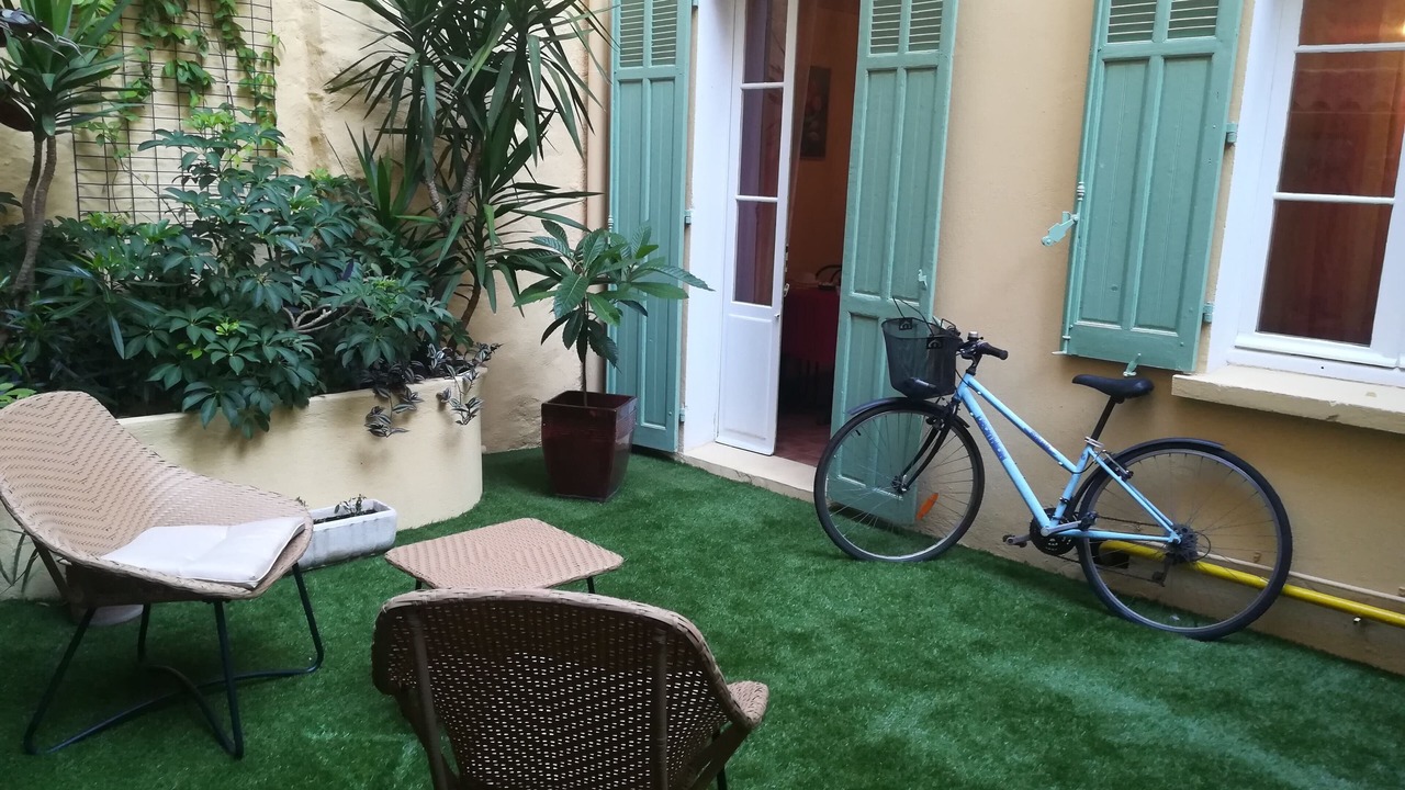 Photo of Patio Balcony in Toulon
