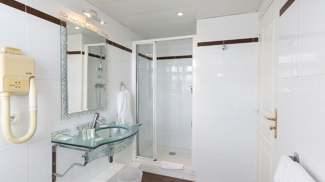 Photo of Others in Quinze-Vingts