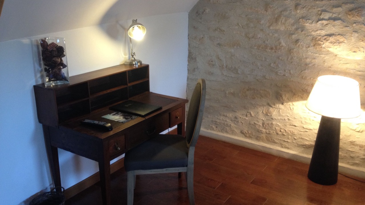 Photo of Bedroom in Chamant