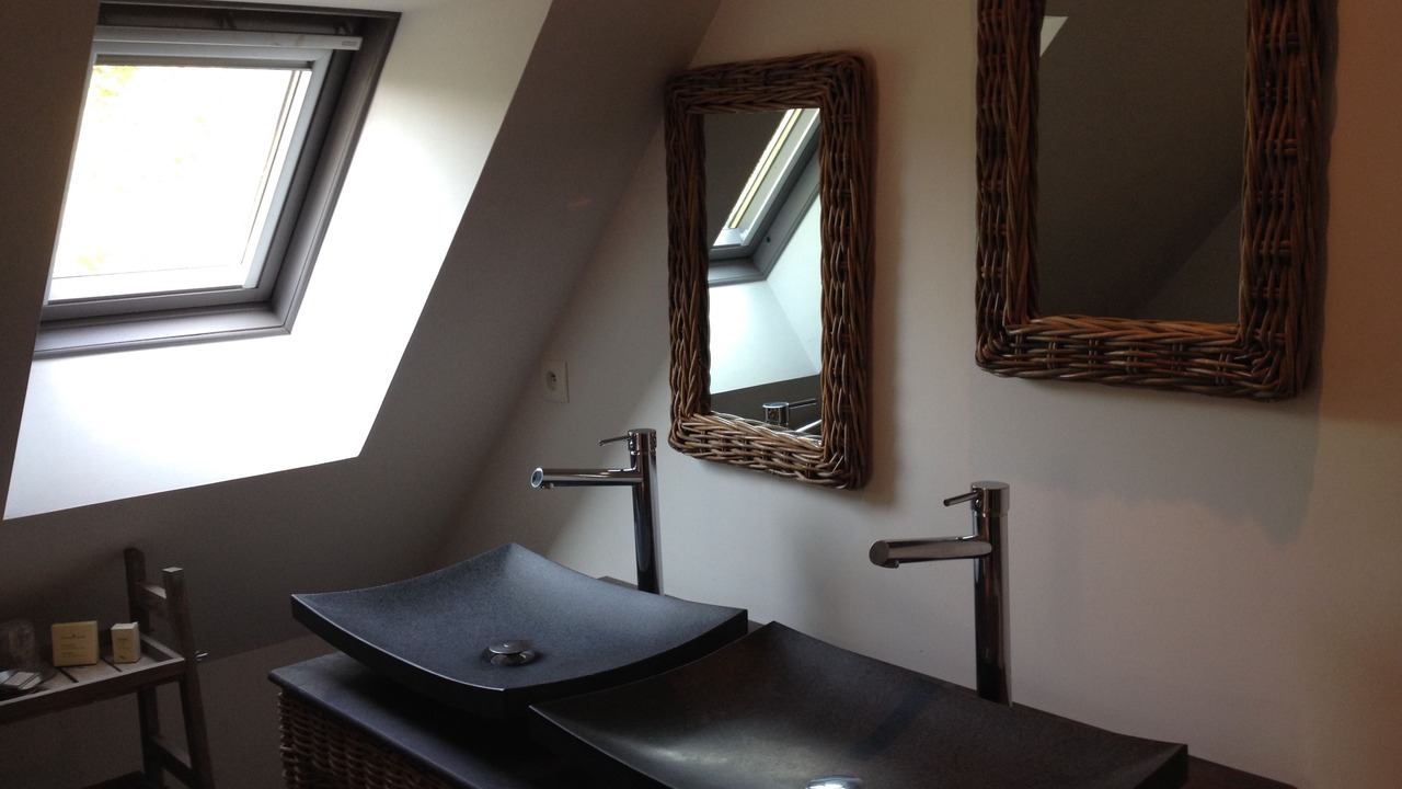 Photo of Bathroom in Chamant