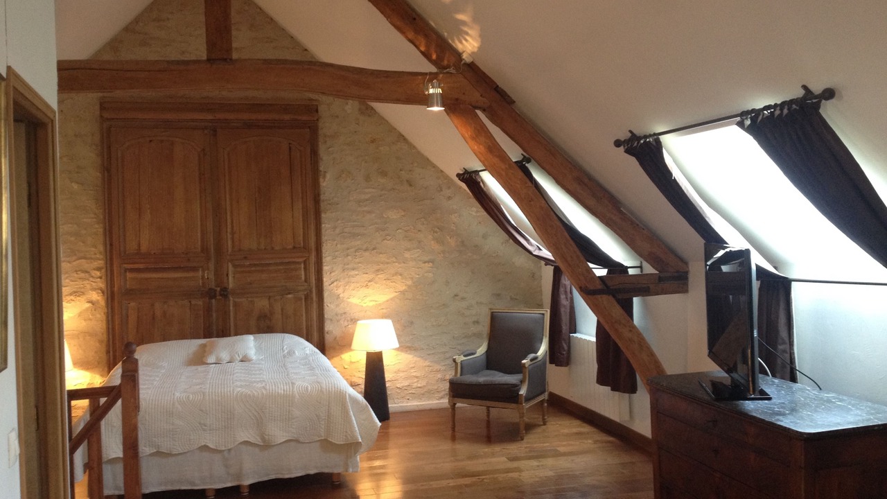 Photo of Bedroom in Chamant