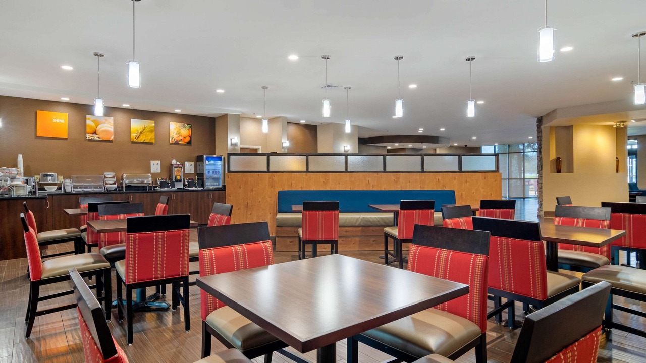 Photo of Others in Byron