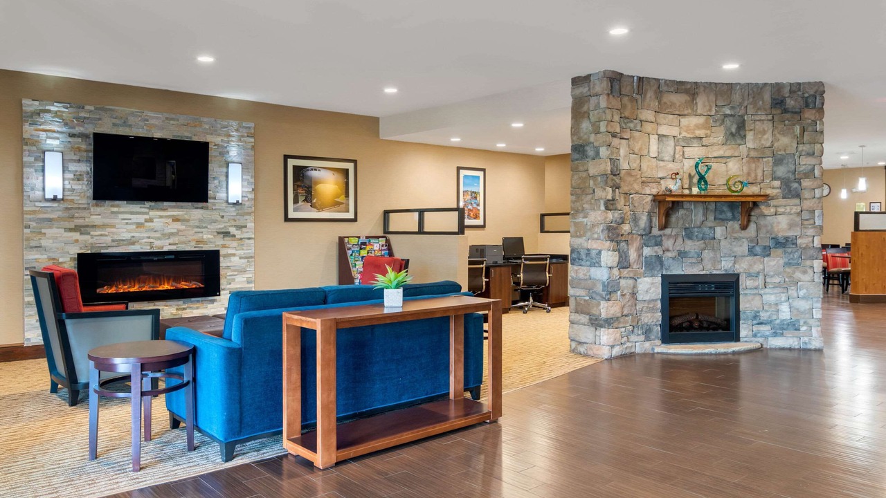 Photo of Others in Byron