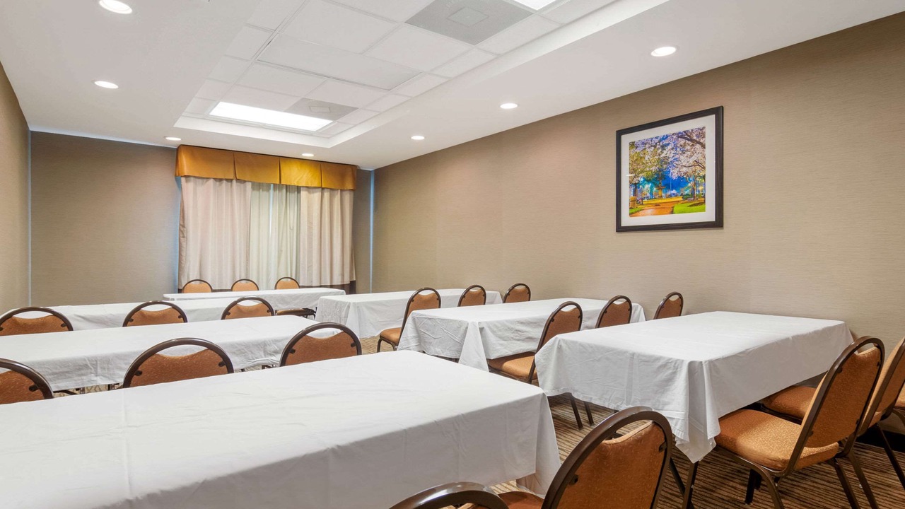 Photo of Others in Byron