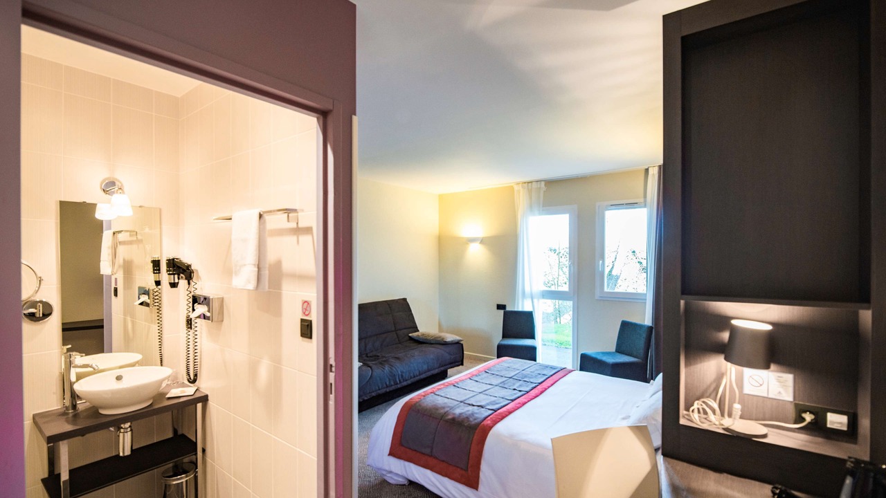 Photo of Bedroom in Port-Saint-Pere