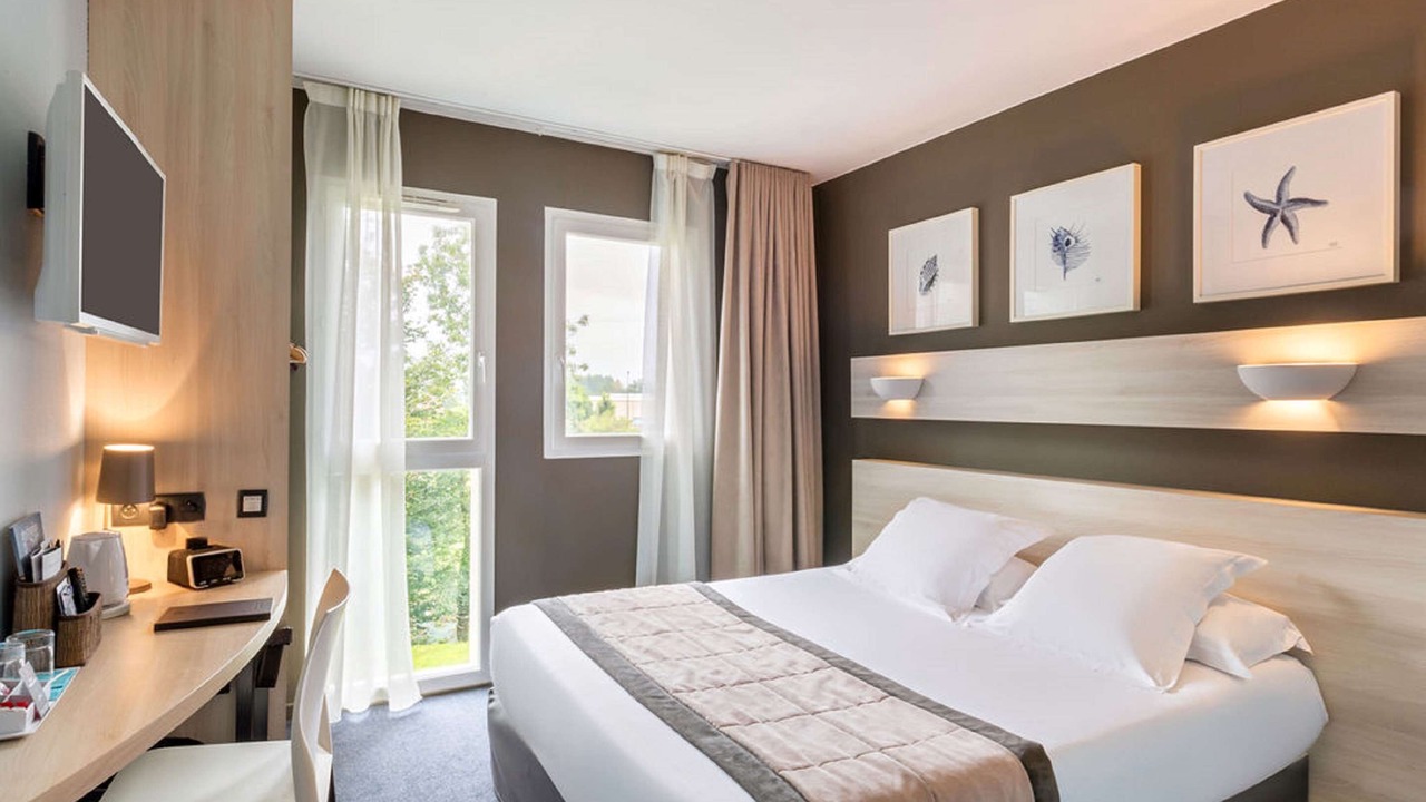 Photo of Bedroom in Port-Saint-Pere
