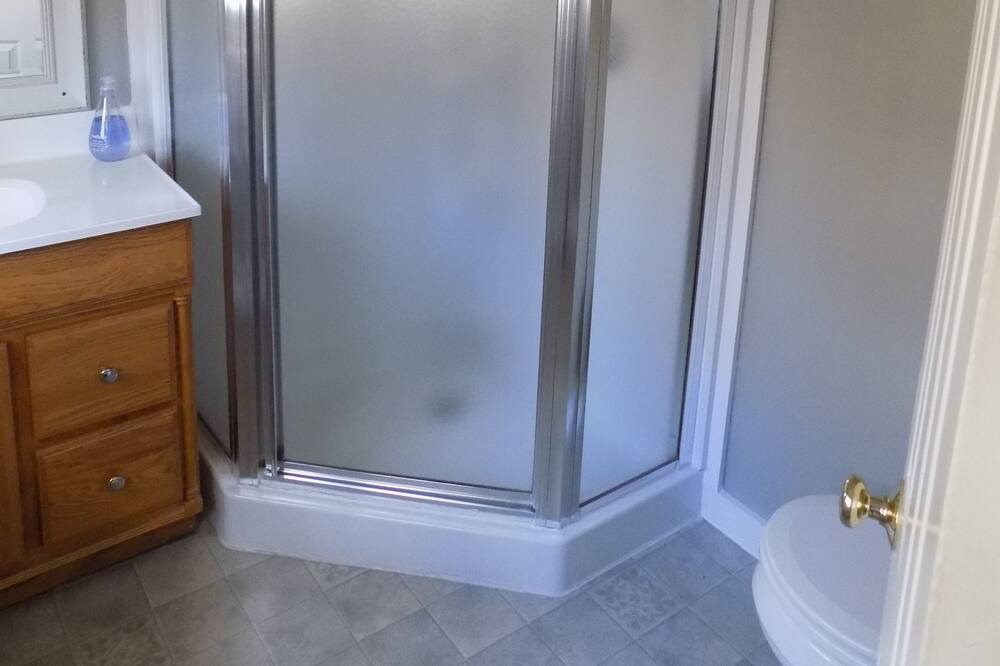 Photo of Bathroom in North Woodstock