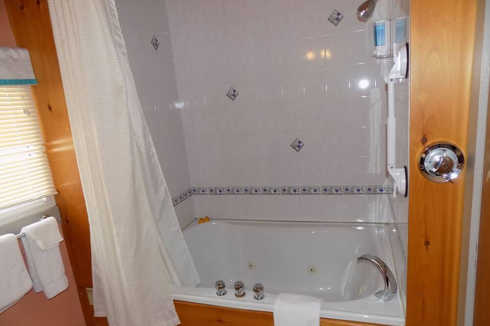 Photo of Bathroom in North Woodstock