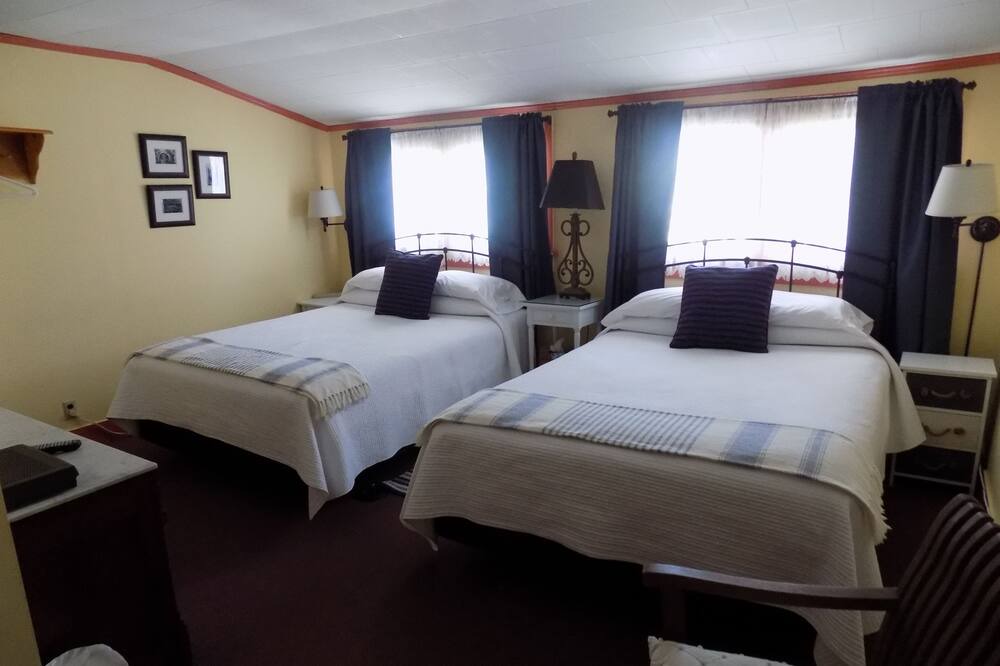 Photo of Bedroom in North Woodstock