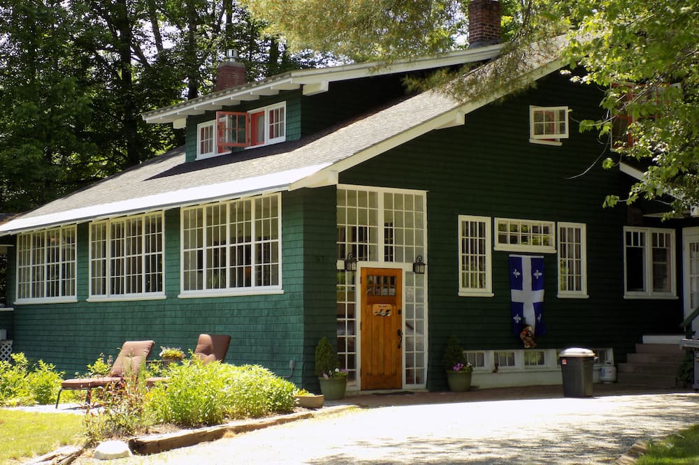 Photo of Outdoor in North Woodstock